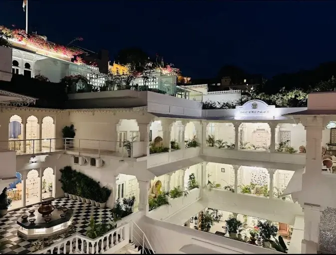 Jagat Niwas Palace restaurant