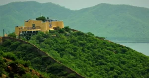 Rajasthan in Monsoon: The Nahargarh Fort, which is situated on a hill, offers a scenic view of the water below.