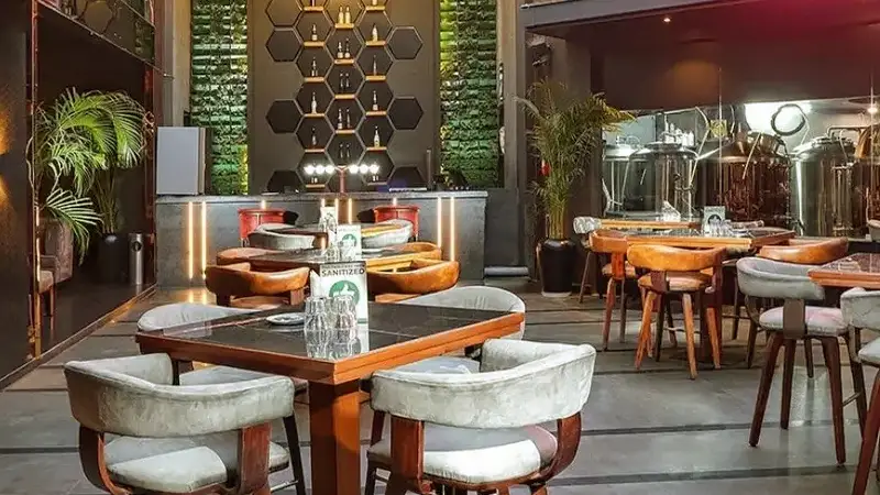 Skyfall by Replay Restaurant