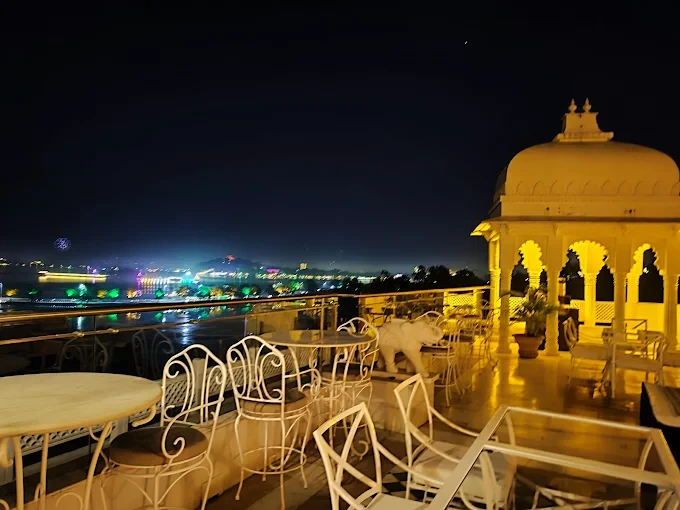 Araveli Lakeview by radisson blu udaipur