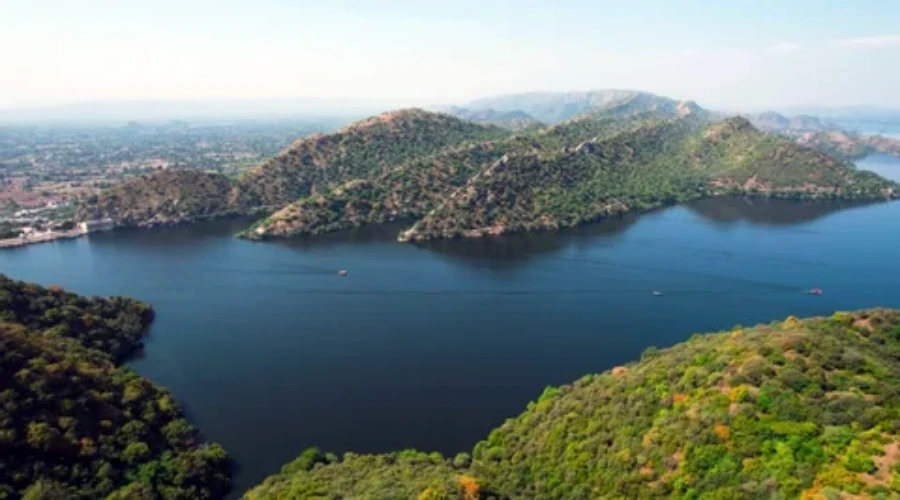 Jaisamand Lake