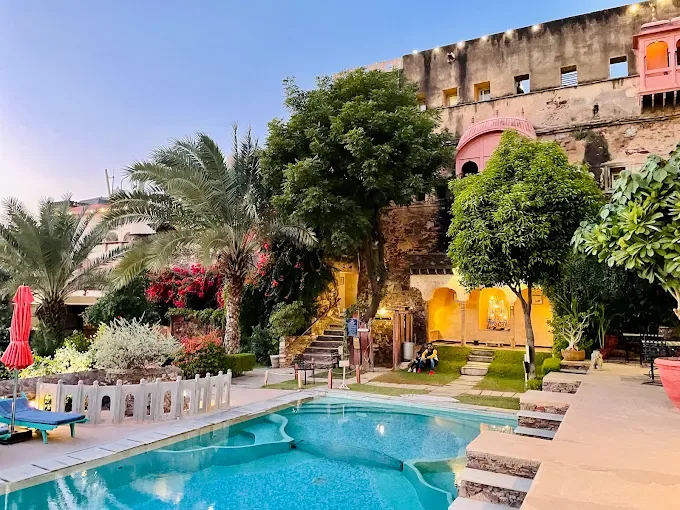 Neemrana Fort Palace