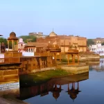 Dholpur – Red Sandstone Palaces & Chambal River Safari