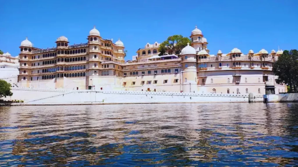 Jagmandir Island Palace